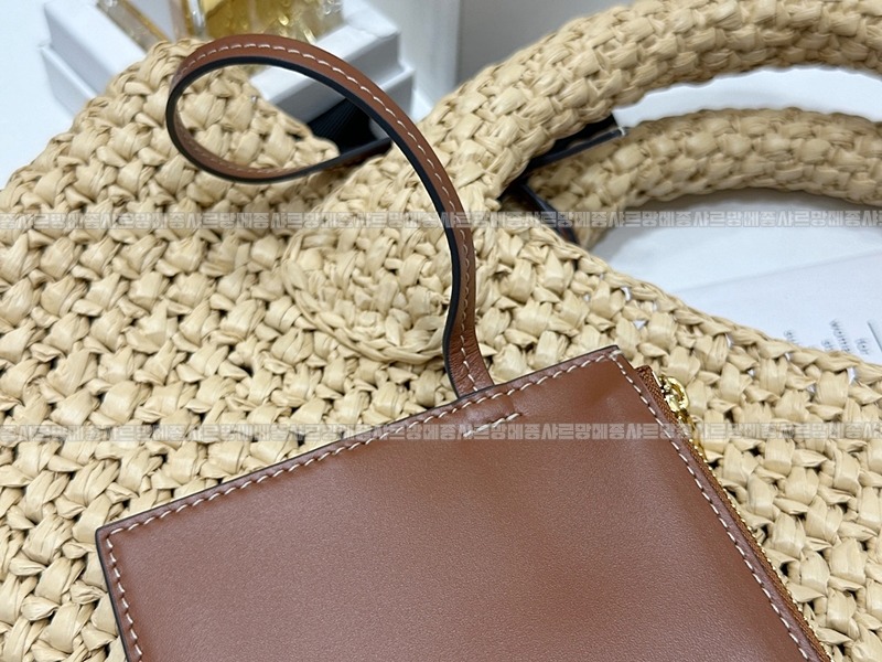 셀린느라피아스몰바스켓백 20260307-161402-011루.jpg