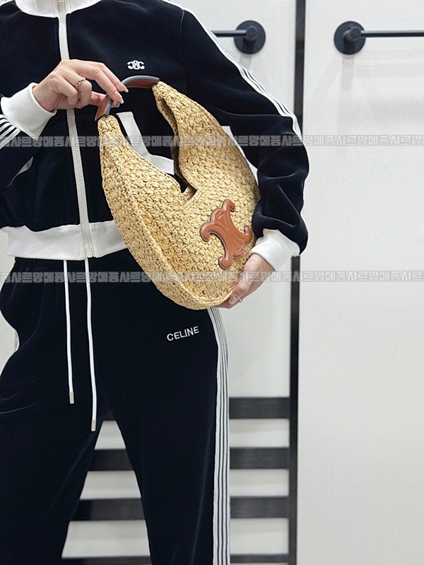 셀린느클래식파니에호보백 20260307-165244-018루.jpg