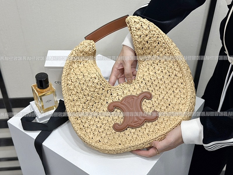 셀린느클래식파니에호보백 20260307-165242-005루.jpg