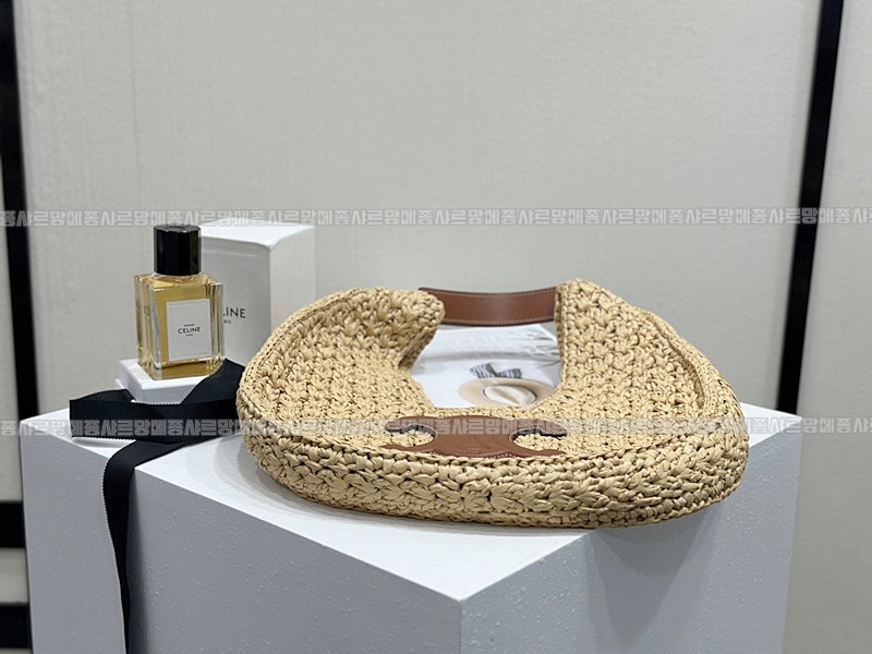 셀린느클래식파니에호보백 20260307-165243-007루.jpg