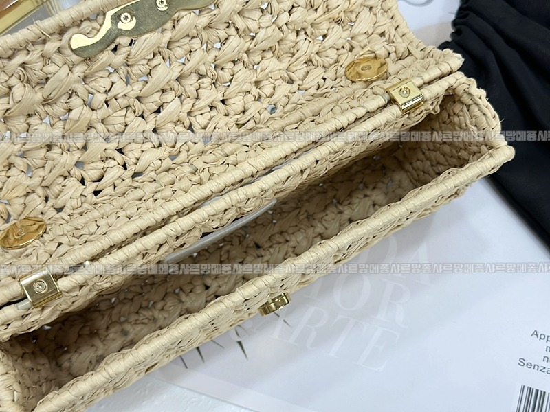 셀린느트리오페프랩백 20260307-165954-014루.jpg