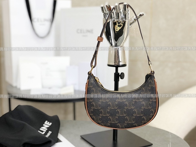 셀린느아바백 20260308-124952-001루.jpg