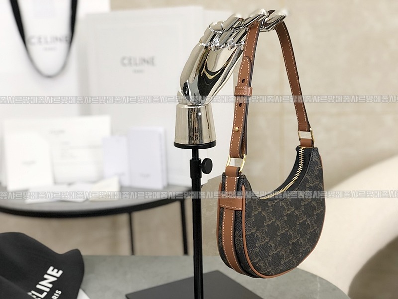 셀린느아바백 20260308-124952-002루.jpg