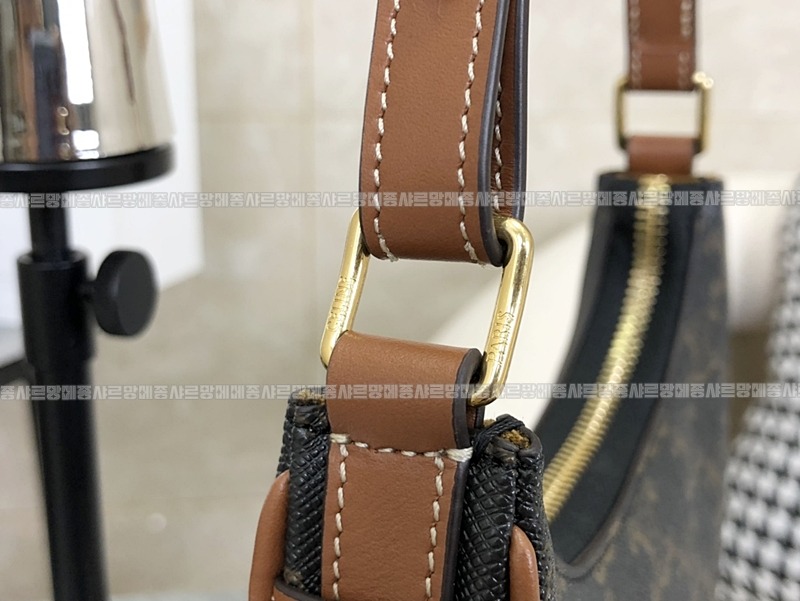 셀린느아바백 20260308-124954-019루.jpg