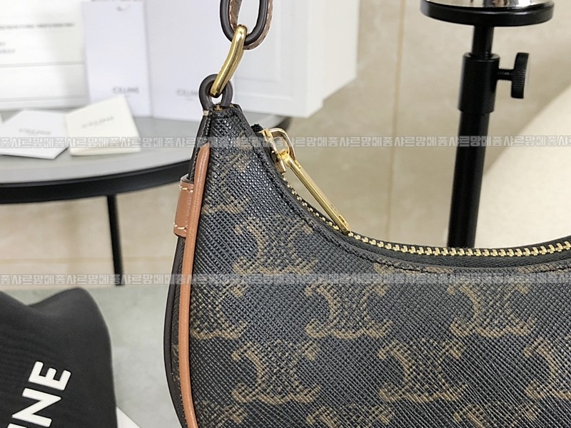 셀린느아바백 20260308-124954-022루.jpg