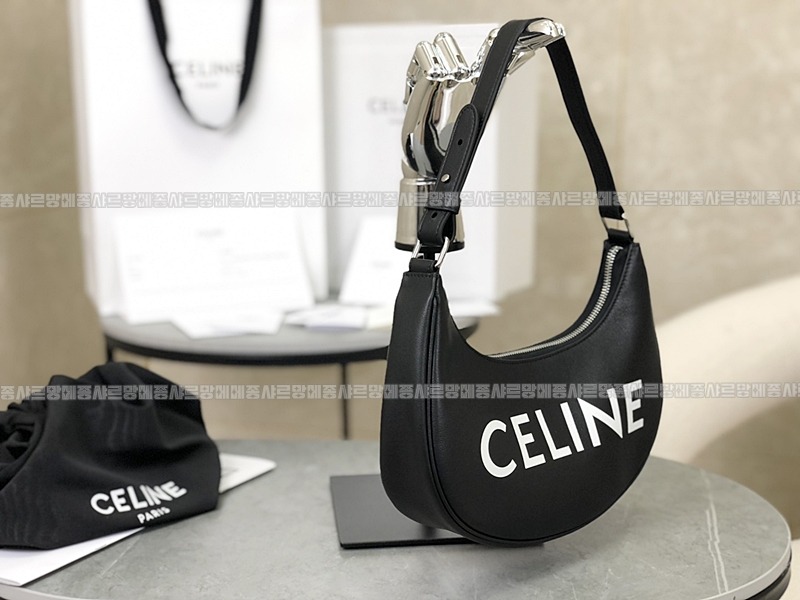 셀린느아바백미니 20260308-131327-002루.jpg