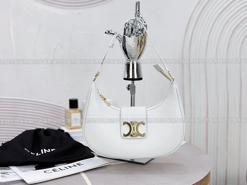 셀린느아바트리옹프백 20260308-150517-001루.jpg