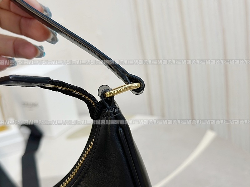 셀린느아바트리옹프백 20260308-151415-013루.jpg