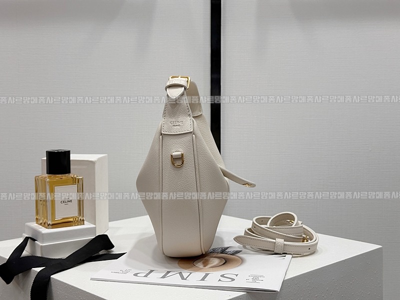 셀린느틴룰루백 20260308-154653-004루.jpg