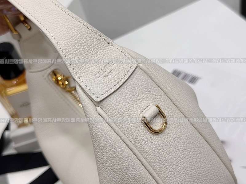 셀린느틴룰루백 20260308-154653-005루.jpg