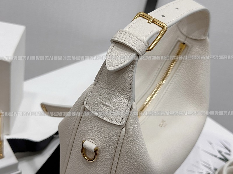 셀린느틴룰루백 20260308-154655-011루.jpg