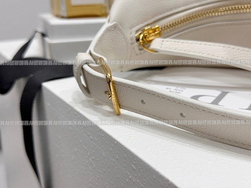 셀린느틴룰루백 20260308-154655-013루.jpg