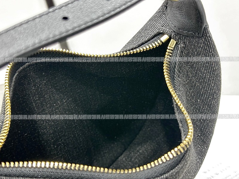 셀린느틴룰루백 20260308-155502-006루.jpg