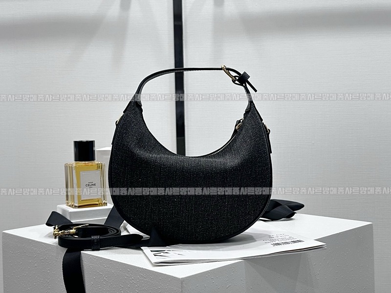 셀린느틴룰루백 20260308-155504-015루.jpg