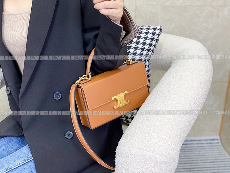 셀린느박스트리오페탑핸들백 20260308-160348-017루.jpg