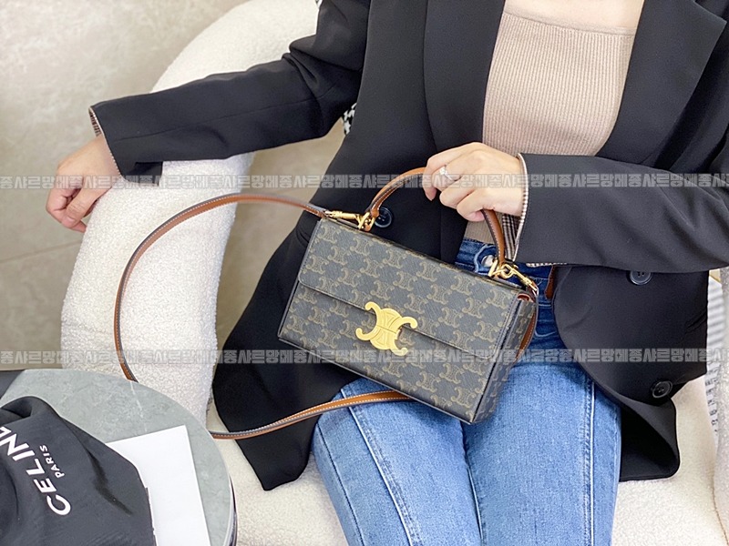 셀린느박스트리오페탑핸들백 20260308-160929-019루.jpg