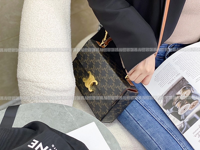 셀린느박스트리오페탑핸들백 20260308-160929-021루.jpg