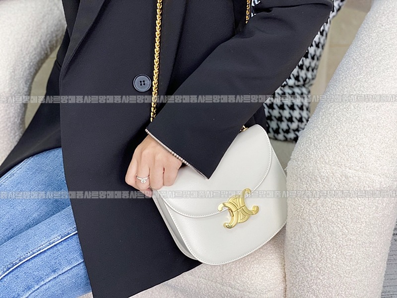 셀린느클레아베사체틴체인숄더백 20260308-165518-016루.jpg