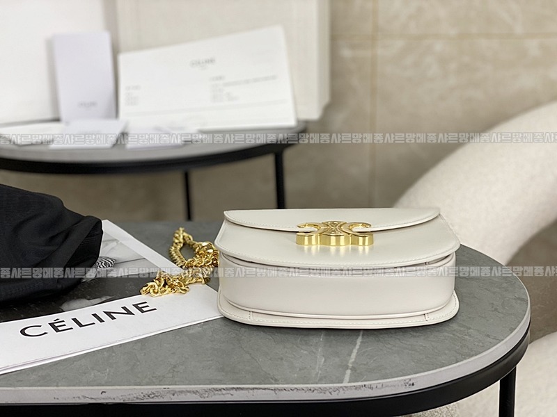 셀린느클레아베사체틴체인숄더백 20260308-165517-004루.jpg