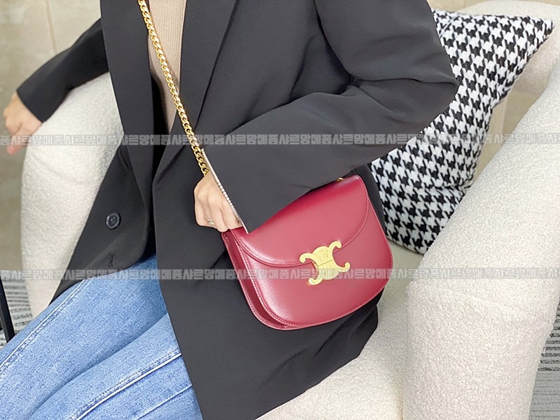 셀린느클레아베사체틴체인숄더백 20260308-165842-015루.jpg