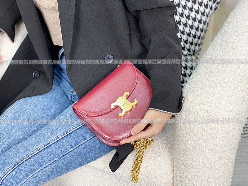 셀린느클레아베사체틴체인숄더백 20260308-165843-020루.jpg
