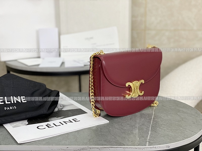 셀린느클레아베사체틴체인숄더백 20260308-165840-002루.jpg