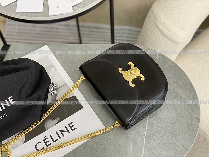셀린느클레아베사체틴체인숄더백 20260308-170048-008루.jpg
