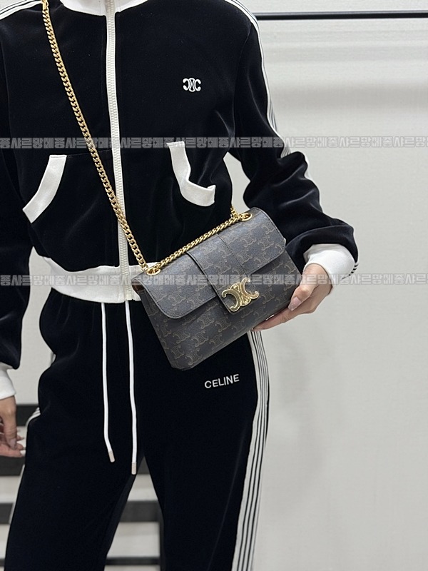 셀린빅투아르백트리옹프스몰 20260309-104349-018루.jpg