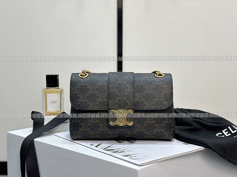 셀린빅투아르백트리옹프스몰 20260309-104347-001루.jpg