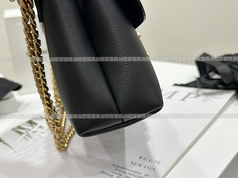 셀린빅투아르백스몰 20260309-105250-013루.jpg