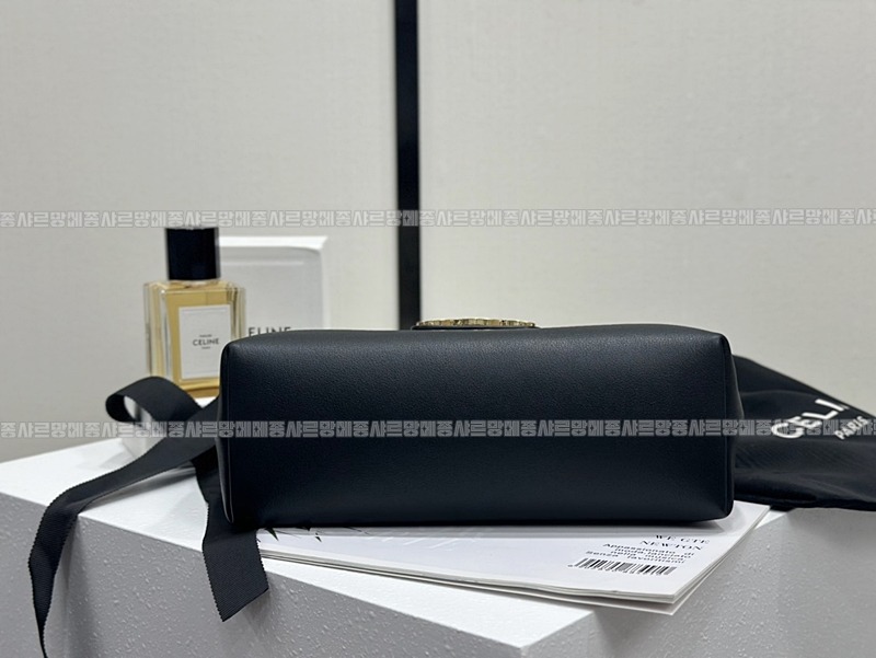 셀린빅투아르백스몰 20260309-112419-009루.jpg