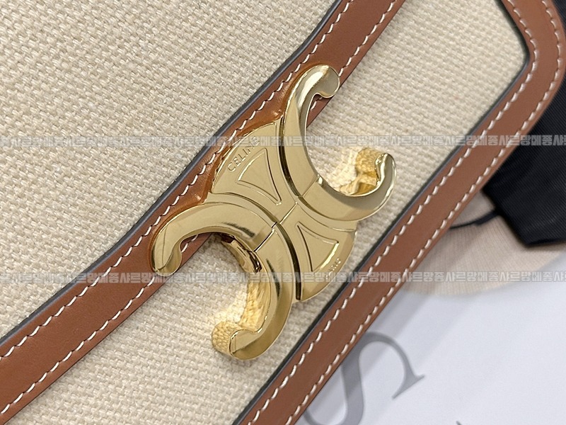 셀린느틴트리옹프숄더백  20260309-151450-010루.jpg