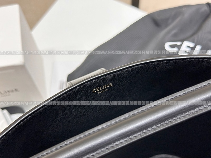 셀린느루이즈버킷숄더백미디움  20260309-154220-006루.jpg