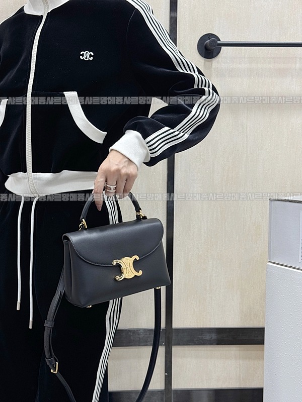 셀린느틴니노백  20260309-155634-017루.jpg