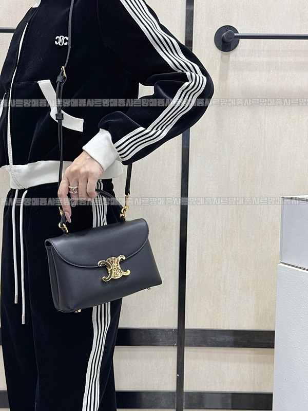 셀린느틴니노백  20260309-155634-016루.jpg