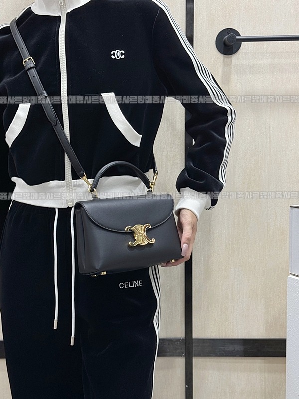 셀린느틴니노백  20260309-155635-021루.jpg