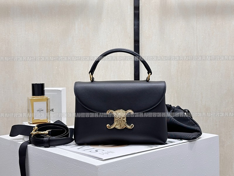 셀린느틴니노백  20260309-155631-001루.jpg