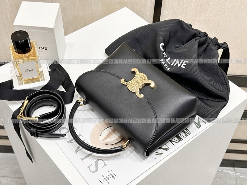 셀린느틴니노백  20260309-155631-004루.jpg