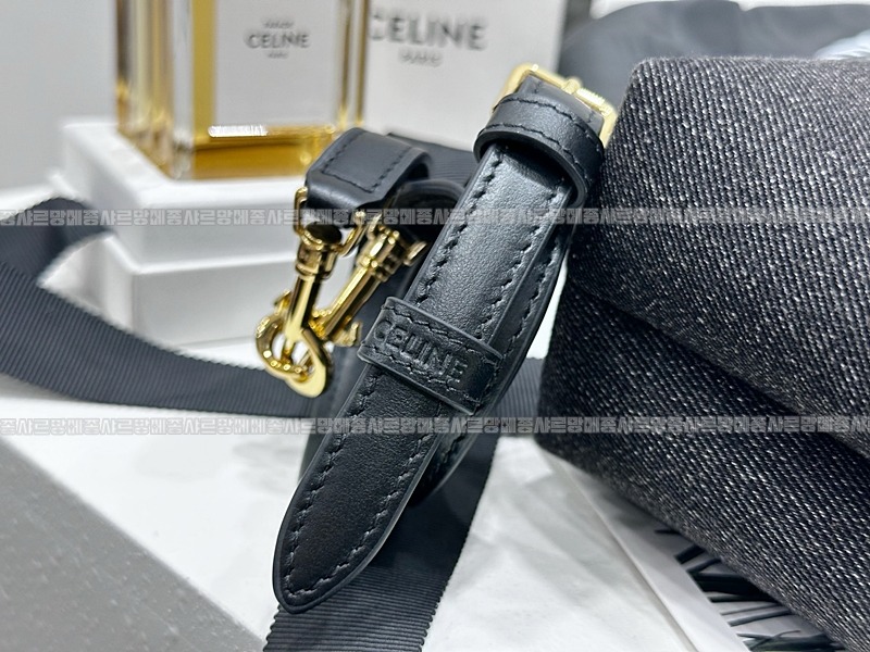 셀린느틴니노백  20260309-160753-007루.jpg