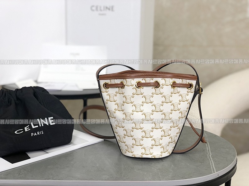 셀린느드로우스트링배스몰  20260309-161922-009루.jpg