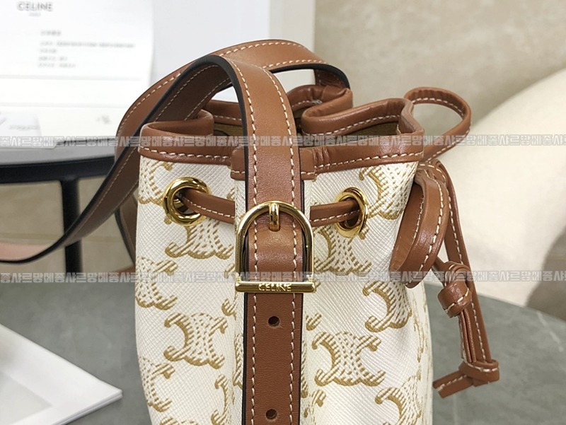 셀린느드로우스트링배스몰  20260309-161922-011루.jpg