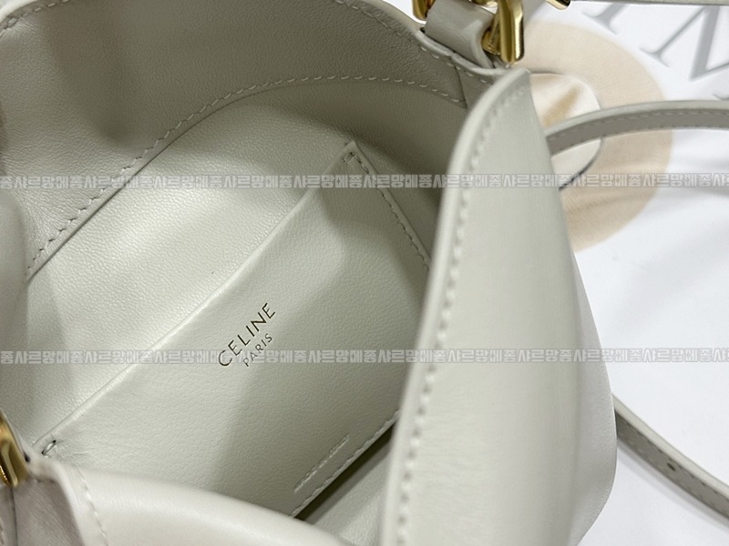 셀린느트리옹프미니버킷백  20260310-113016-008루.jpg