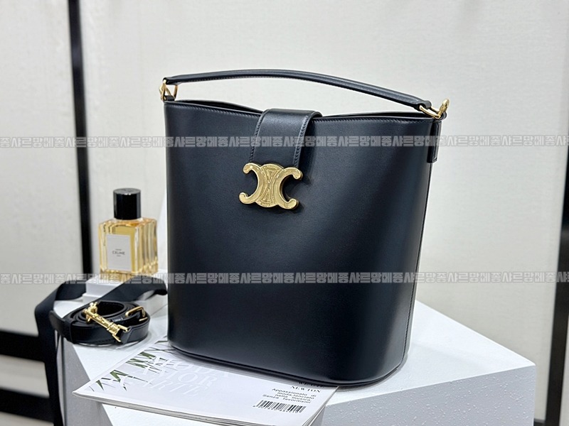 셀린느루이즈백  20260310-125439-002루.jpg