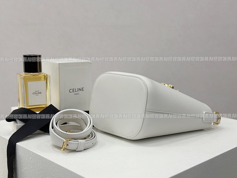 셀린느루이즈백스몰 20260310-130617-013루.jpg