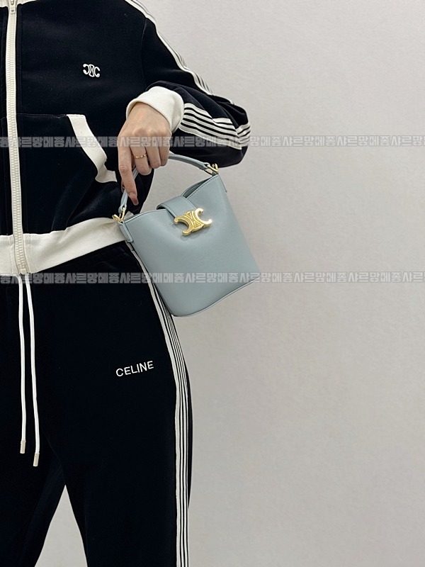 셀린느루이즈백스몰 20260310-130909-022루.jpg