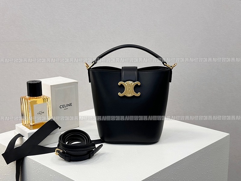 셀린느루이즈백스몰 20260310-131151-001루.jpg