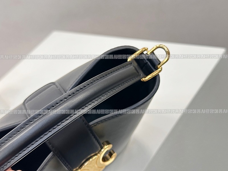 셀린느루이즈백스몰 20260310-131153-016루.jpg