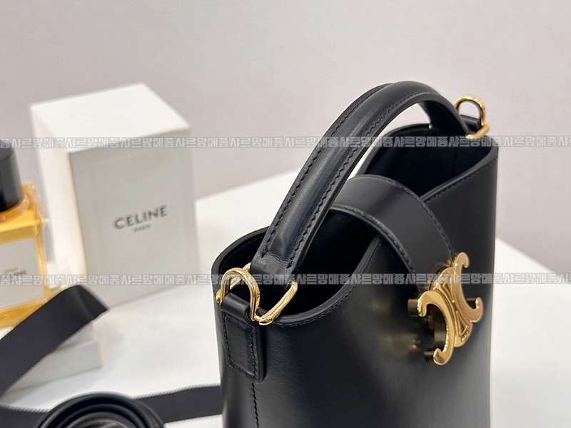 셀린느루이즈백스몰 20260310-131153-015루.jpg