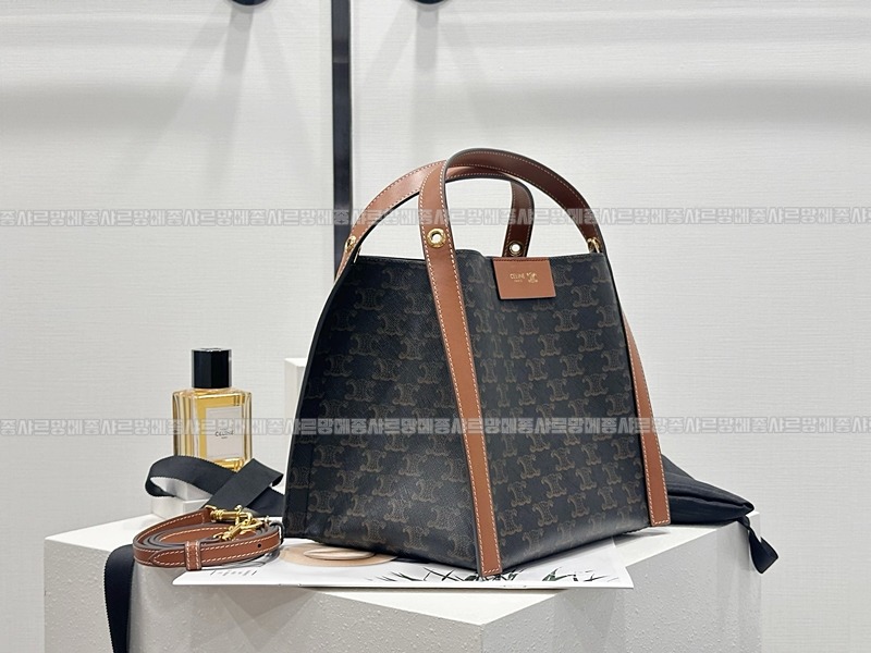 셀린느큐브백스몰      20260310-135859-003루.jpg