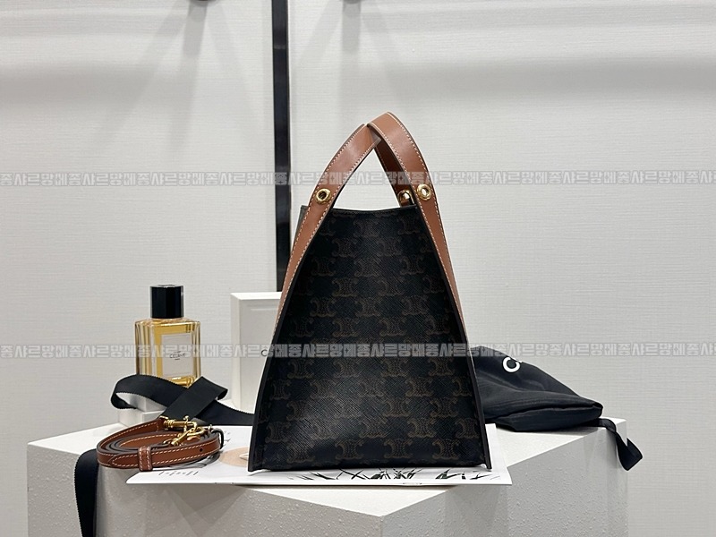 셀린느큐브백스몰      20260310-135859-004루.jpg